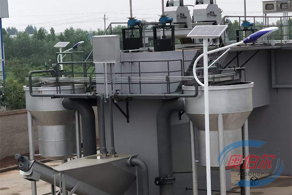 旋流沉砂池除砂機安裝調試現場